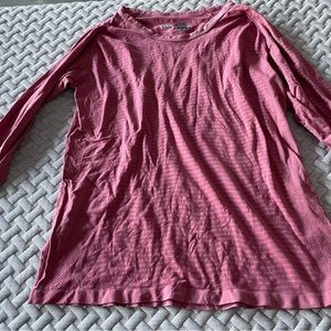 Zyia Large 3/4 sleeve workout top